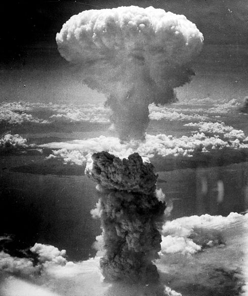 :	502px-Nagasakibomb.jpg
: 1090
:	54.5 