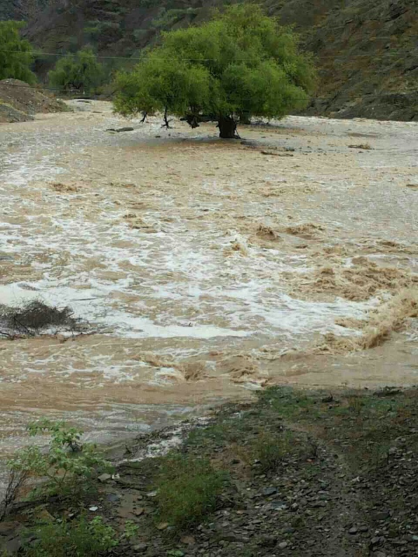 ���� ��� ������ ���� ����.&nbsp;

�����:	uploadfromtaptalk1415456056790.jpg&nbsp;
�������:	129&nbsp;
�����:	175.0 ��������&nbsp;
������:	19776