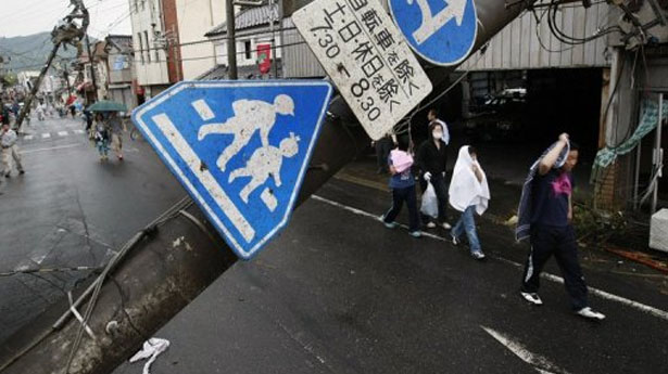 :	Japan-tornado-via-AFP.jpg
: 184
:	78.4 