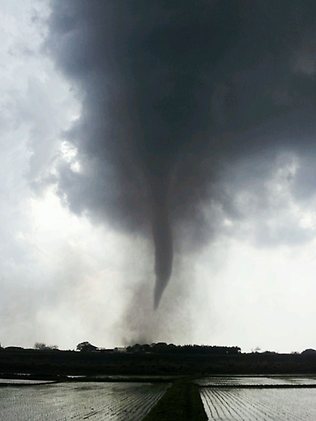 :	261224-japan-tornado.jpg
: 469
:	16.3 